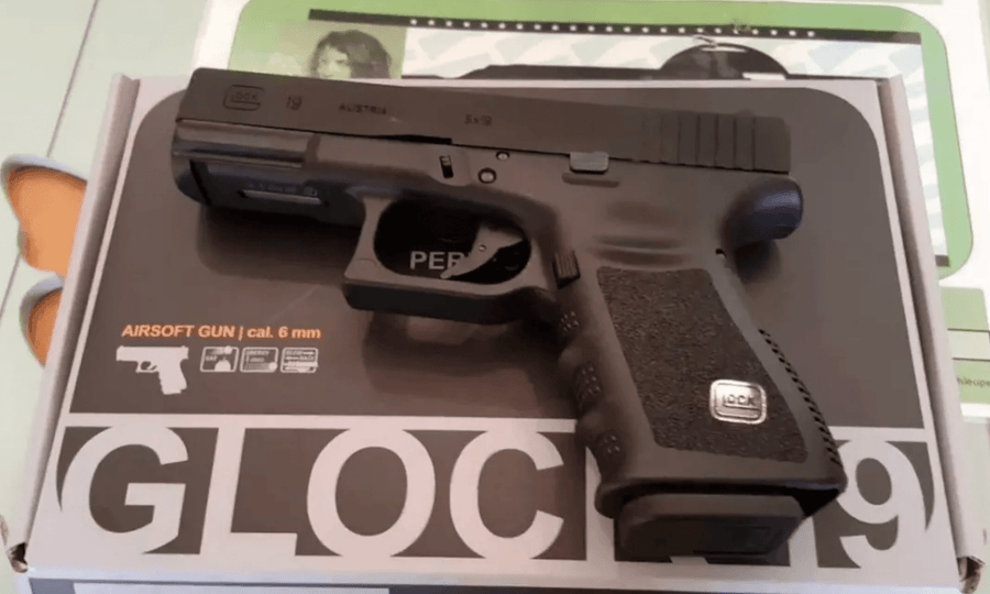 Pistola Glock 19 Blowback / Airsoft 6 Mm/ Hiking Outdoor - hiking outdoor Chile - Pistola Glock 19 Blowback / Airsoft 6 Mm/ Hiking Outdoor - hiking outdoor Chile - Armas -